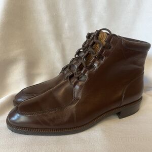 Gravati Neiman Marcus Brown Leather Lace Up Flat Heel Dress Boots Women’s SZ 9 N
